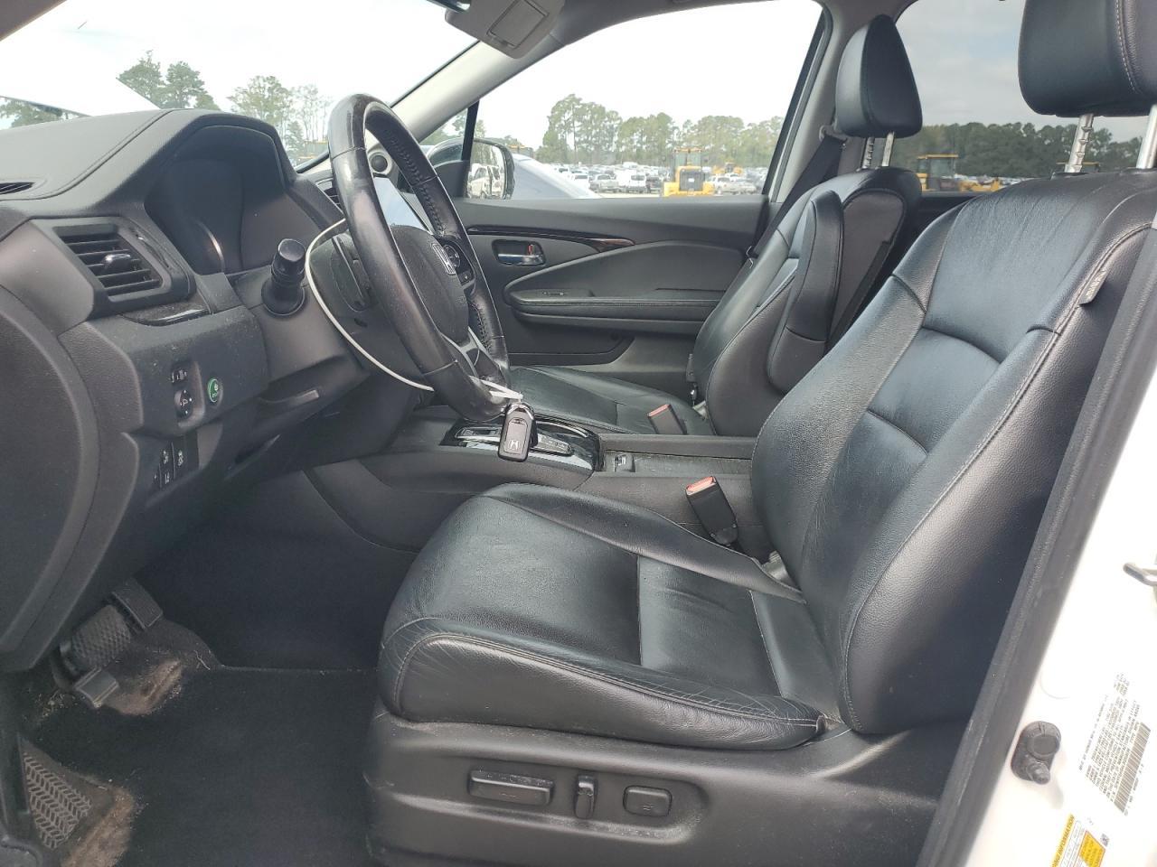 2020 HONDA PILOT