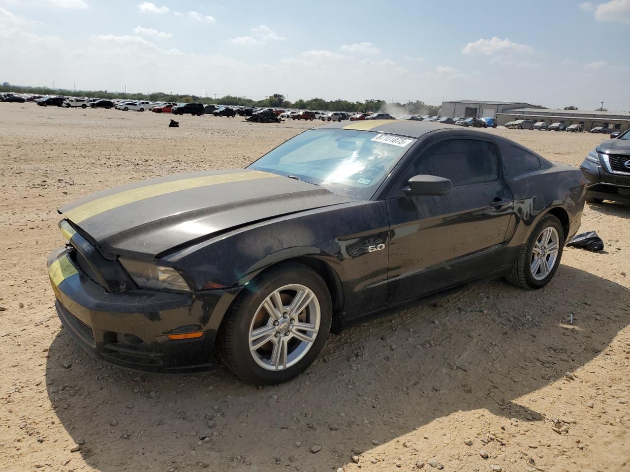 2013 FORD MUSTANG