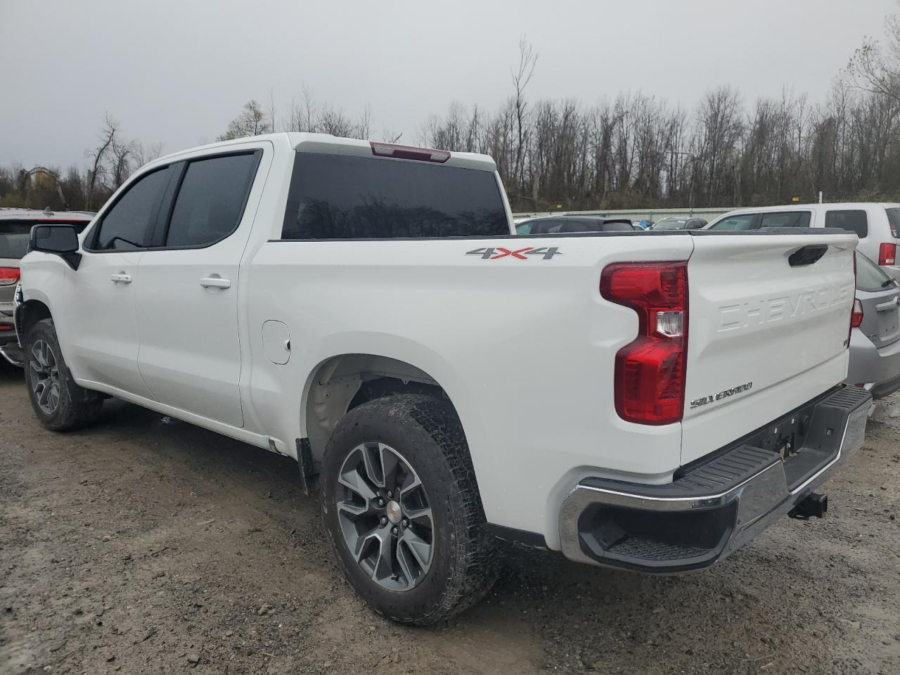 2025 CHEVROLET Silverado