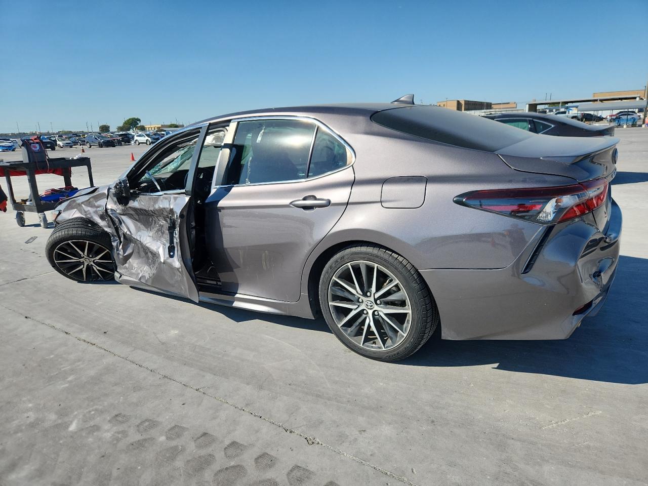 2021 TOYOTA CAMRY