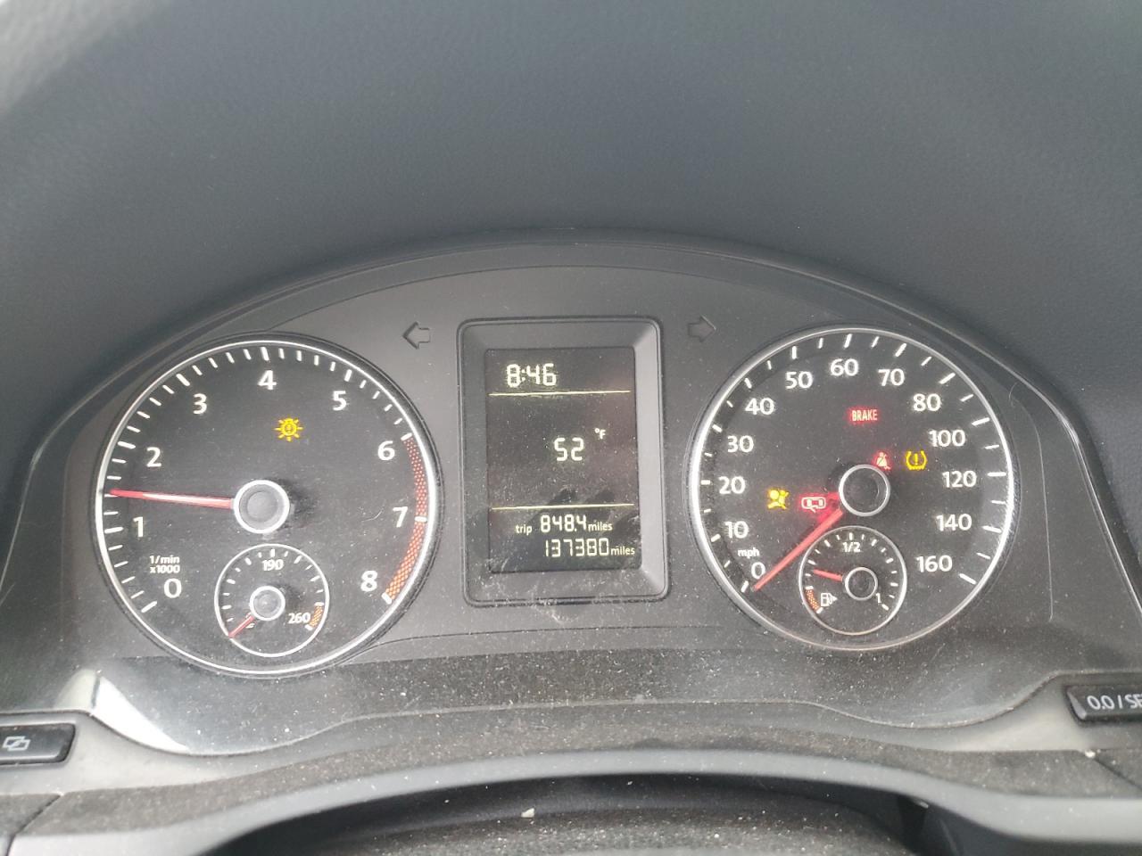 2010 VOLKSWAGEN JETTA