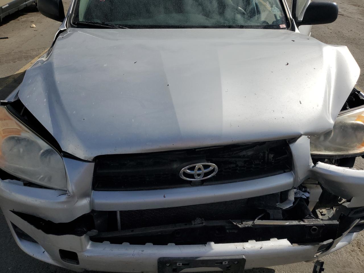 2012 TOYOTA RAV4