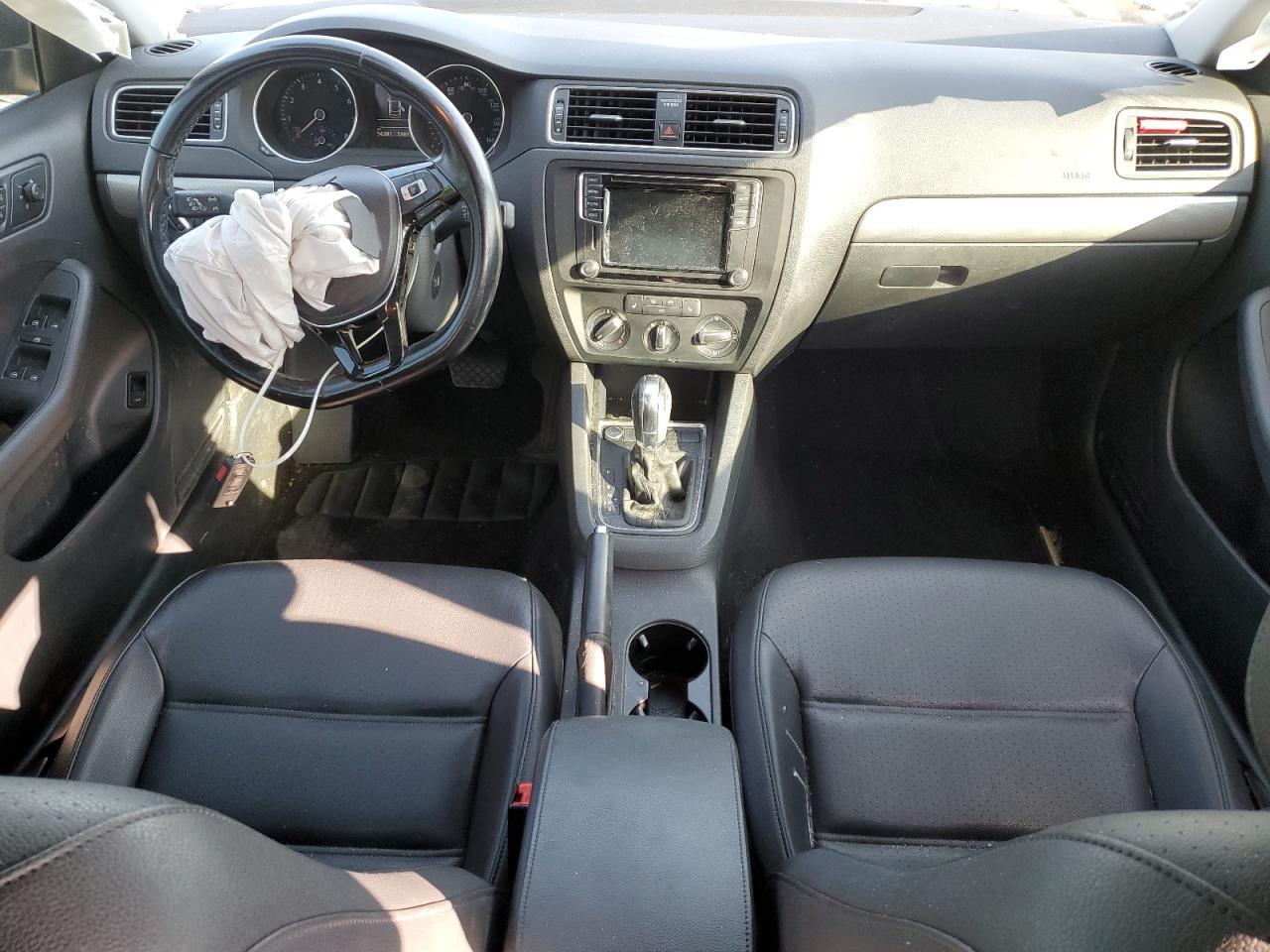 2017 VOLKSWAGEN JETTA