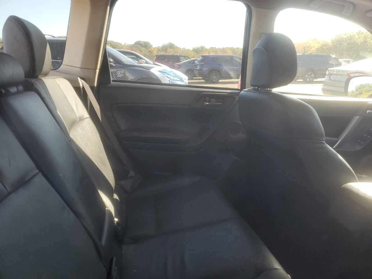 2015 SUBARU FORESTER
