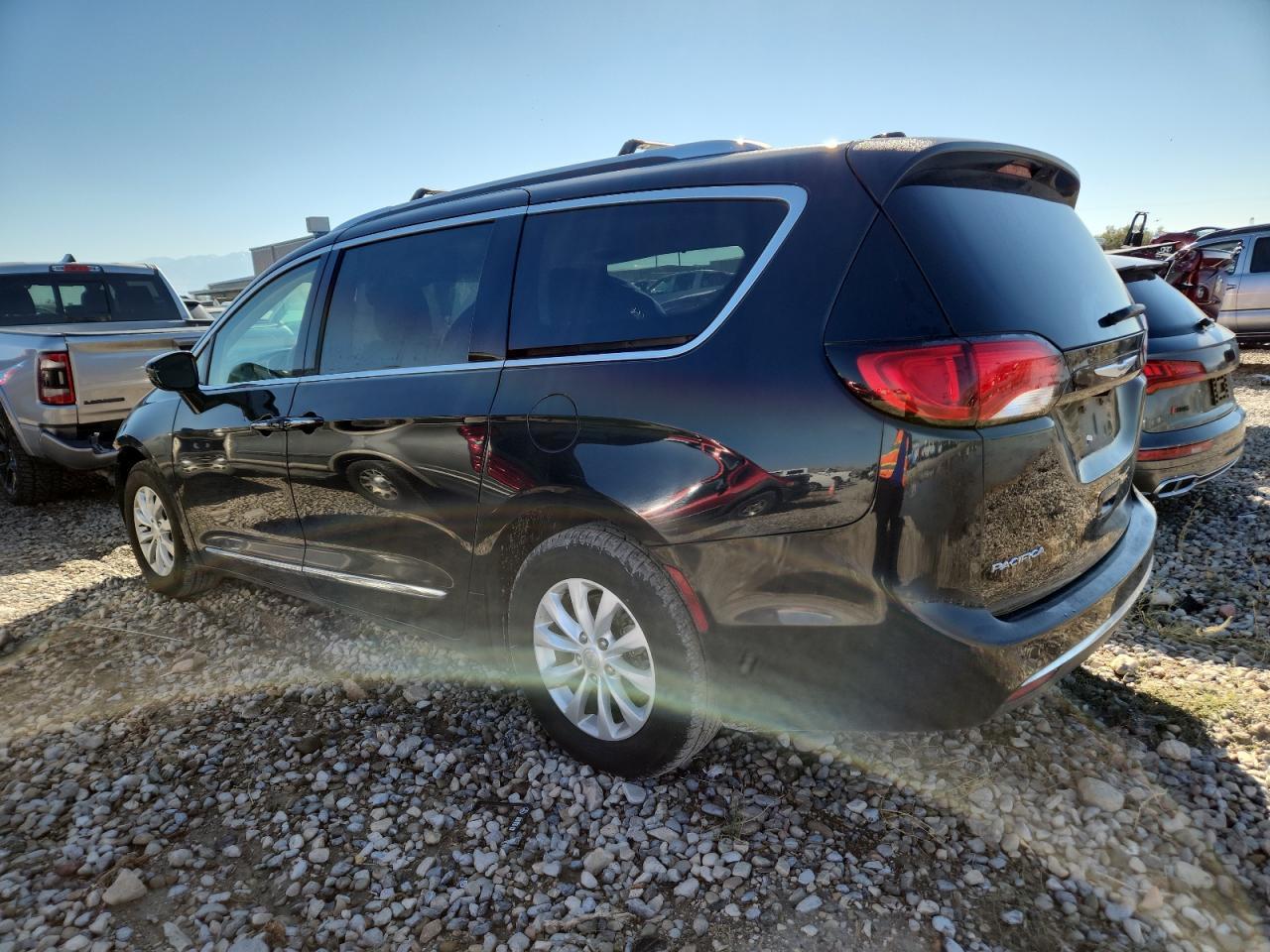2019 CHRYSLER Pacifica