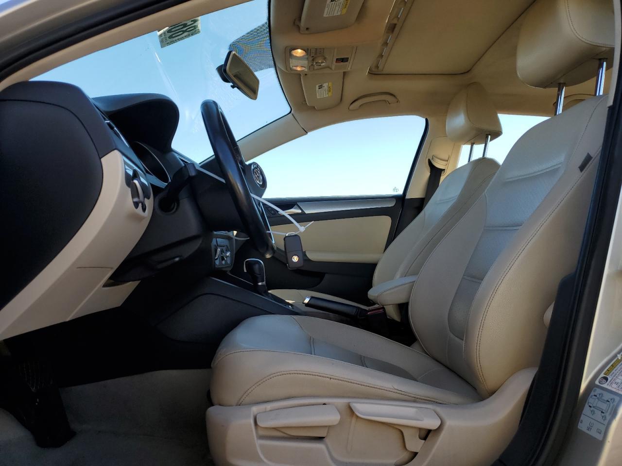 2016 VOLKSWAGEN JETTA