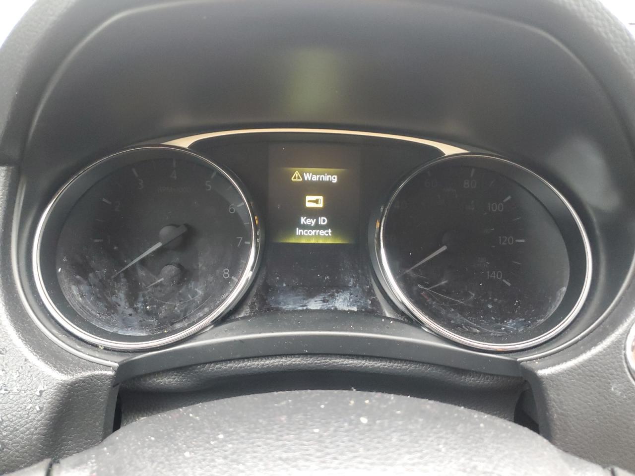 2015 NISSAN ROGUE