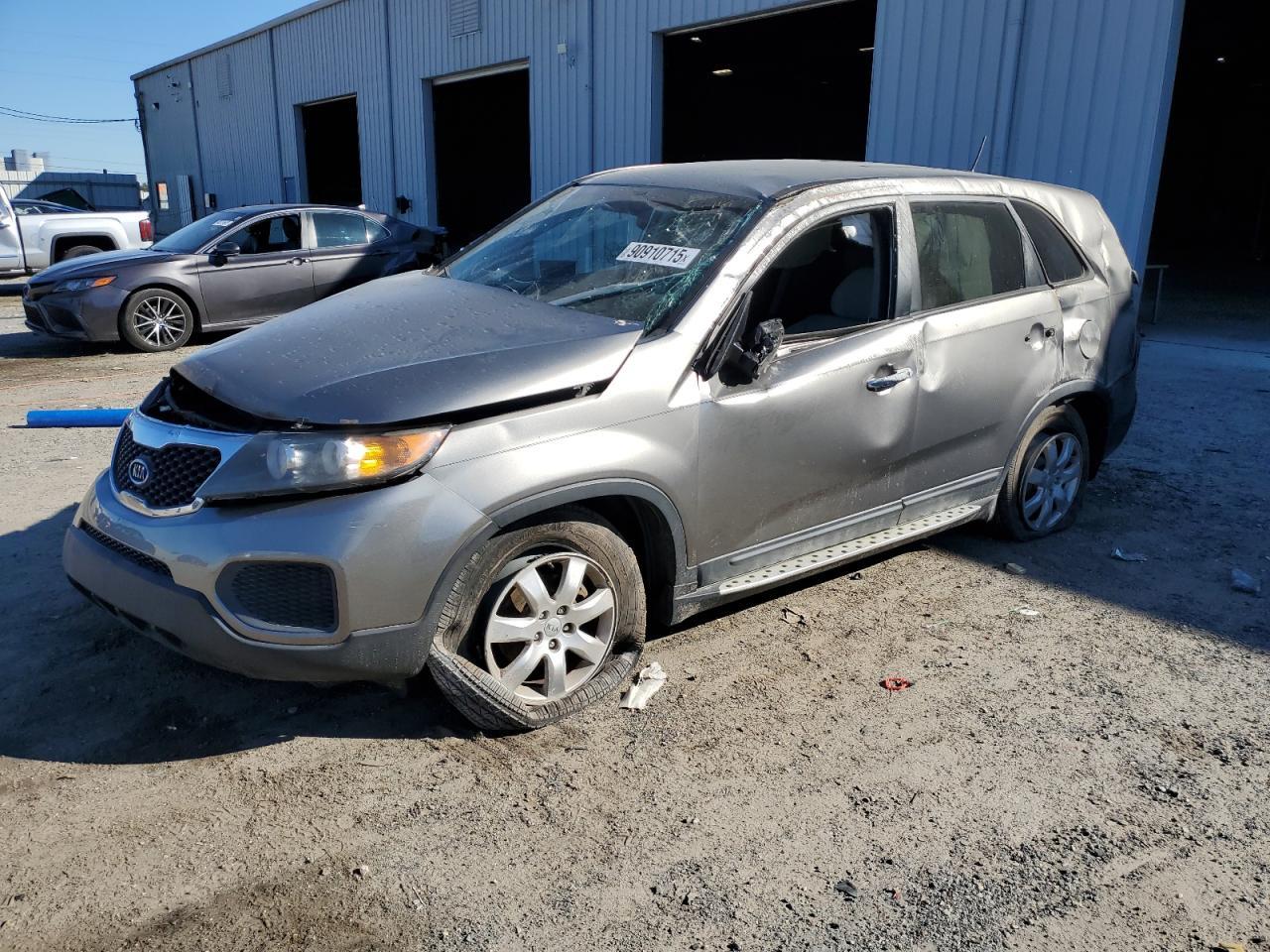 2013 KIA SORENTO