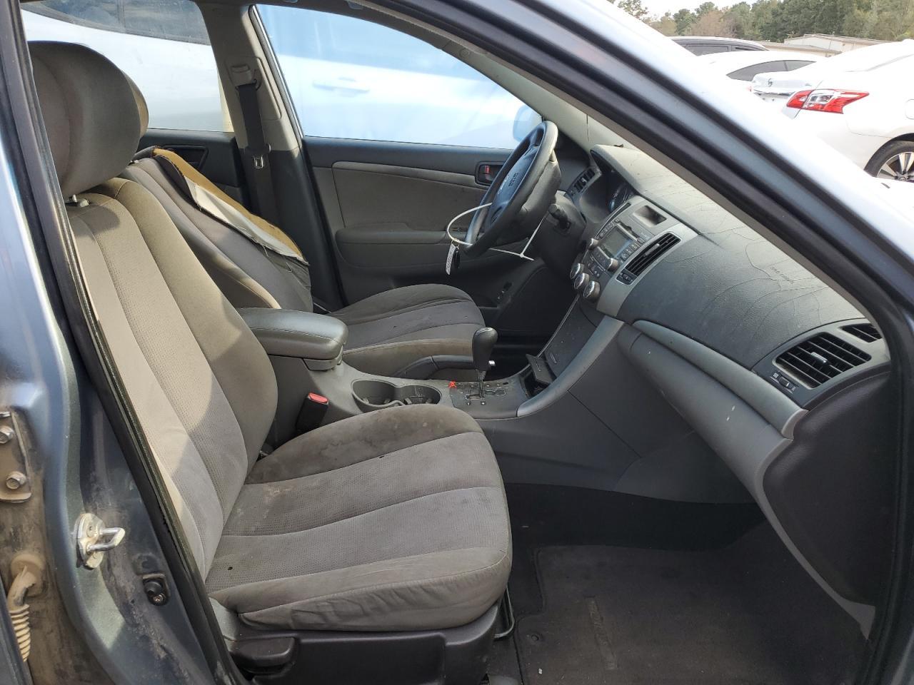 2010 HYUNDAI SONATA