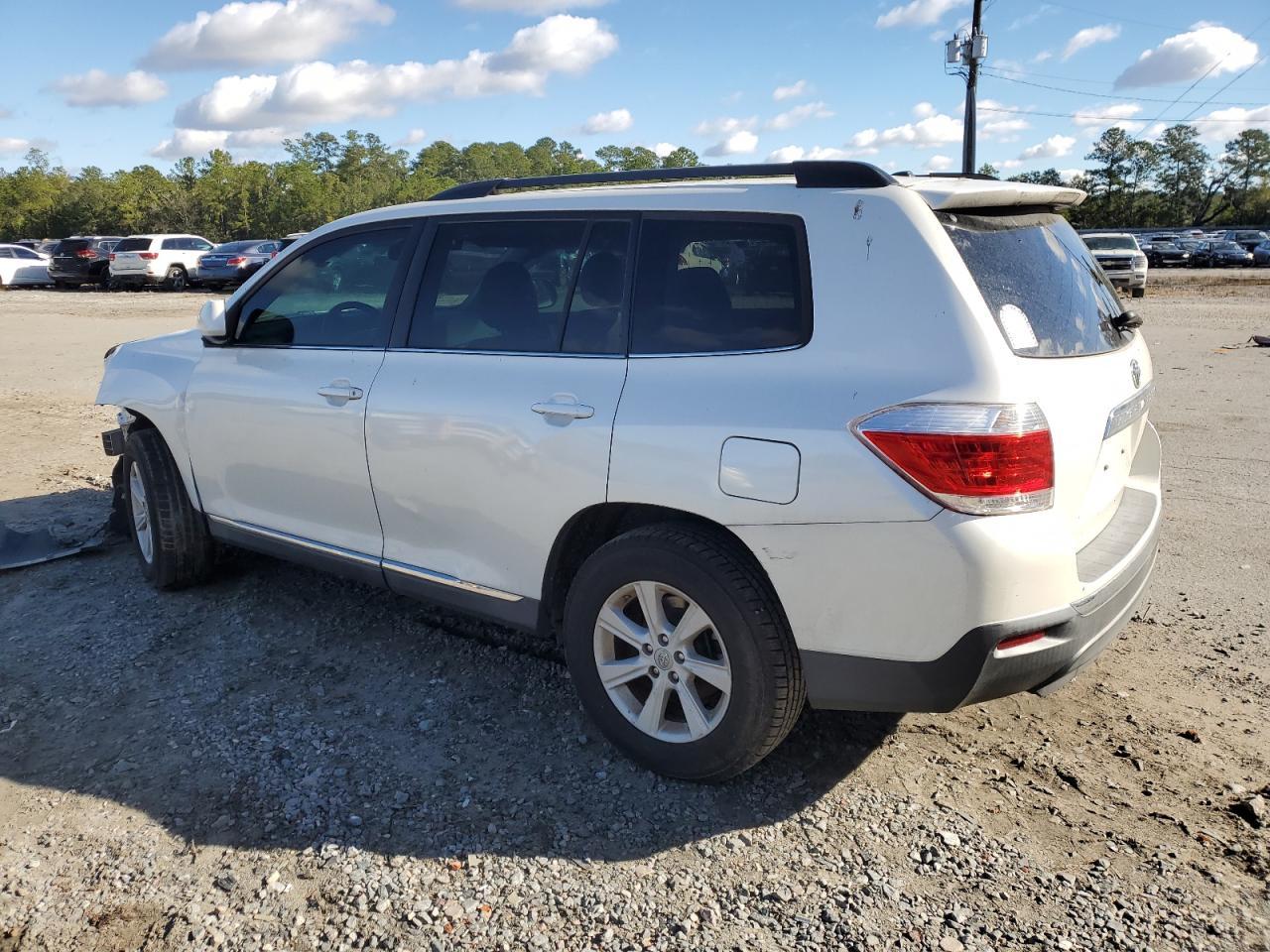 2013 TOYOTA HIGHLANDER