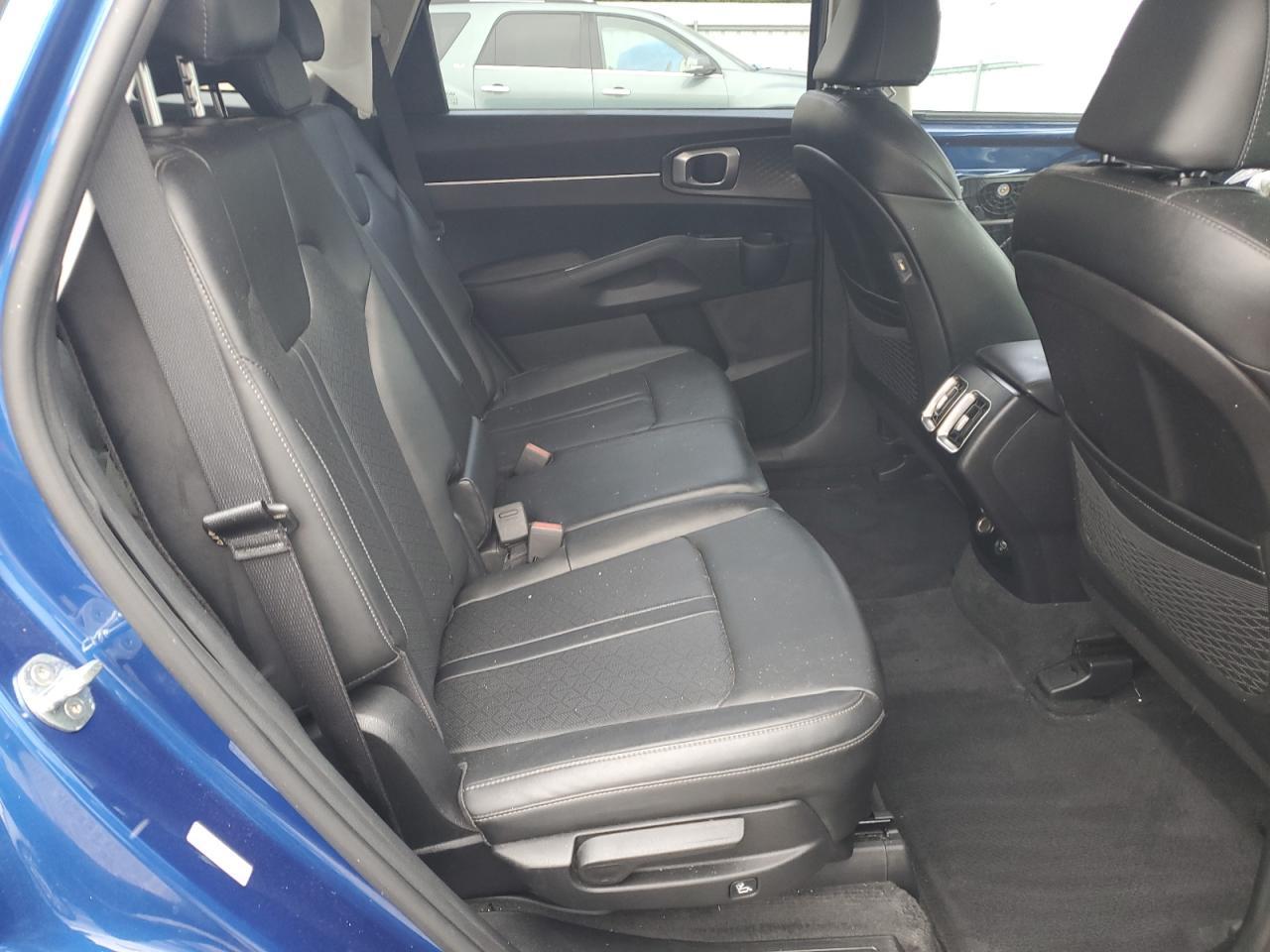2022 KIA SORENTO