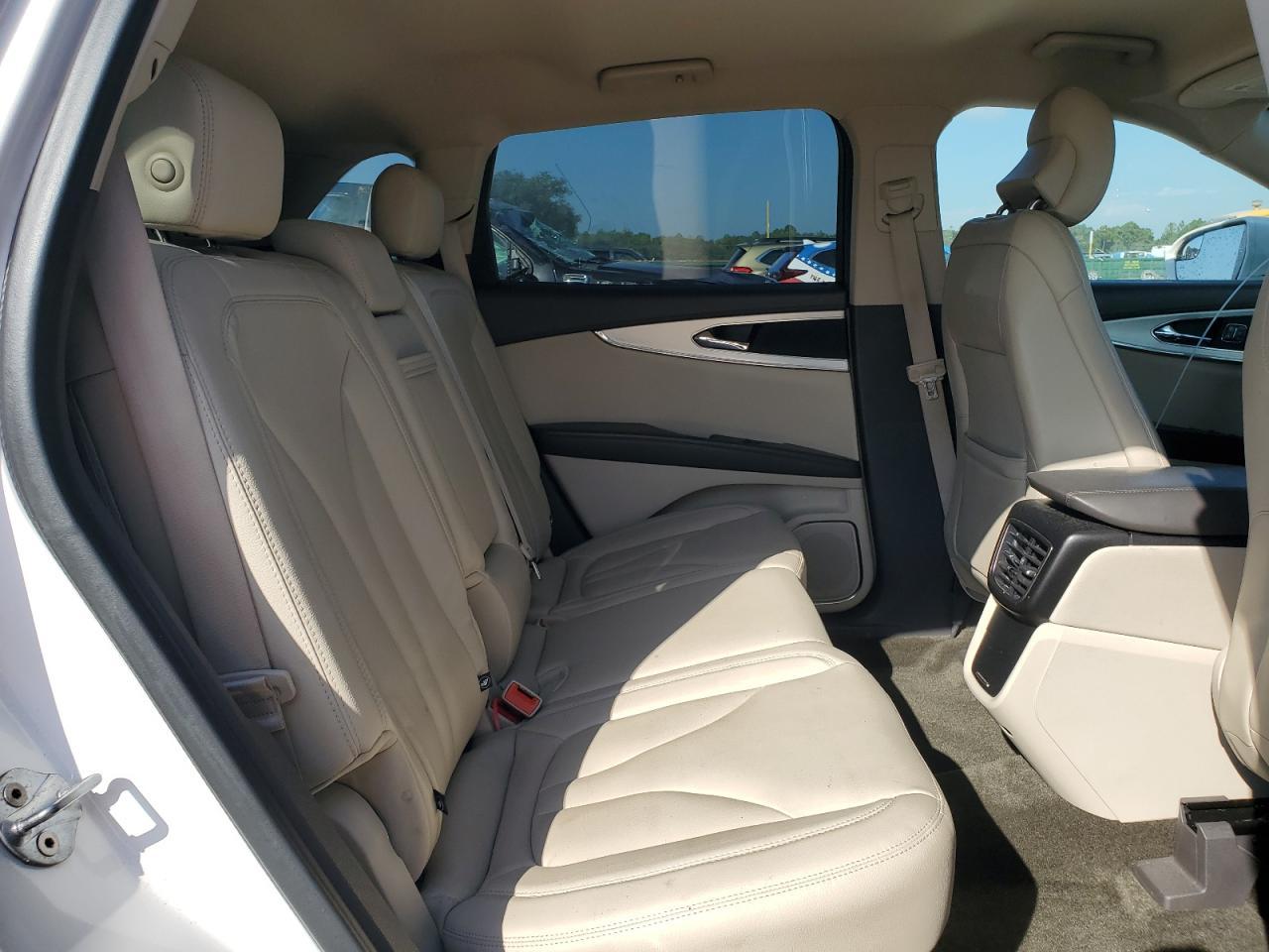 2017 LINCOLN MKX