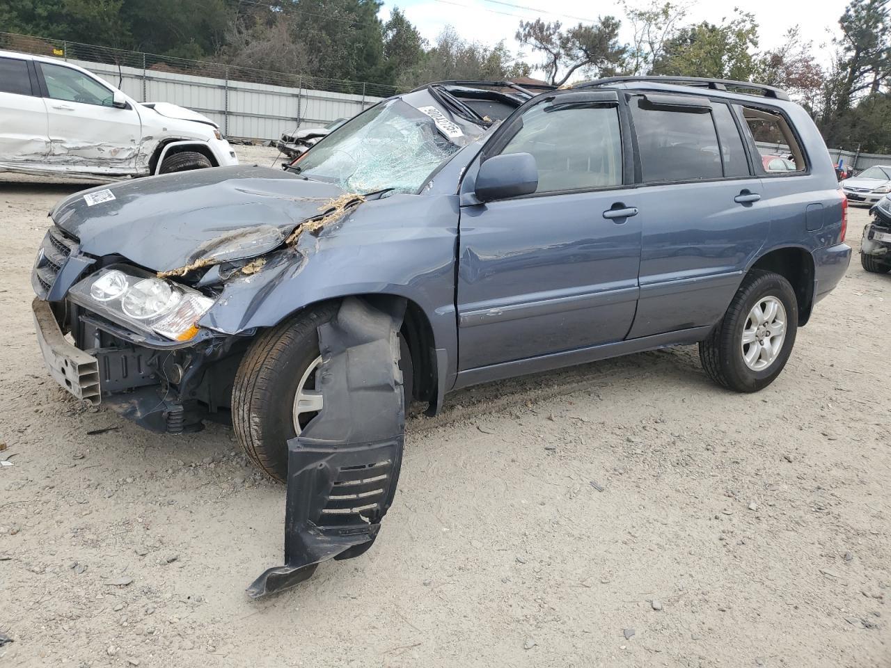 2003 TOYOTA HIGHLANDER