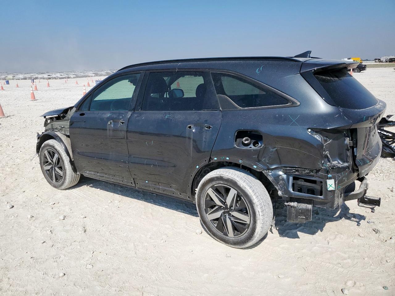 2023 KIA SORENTO