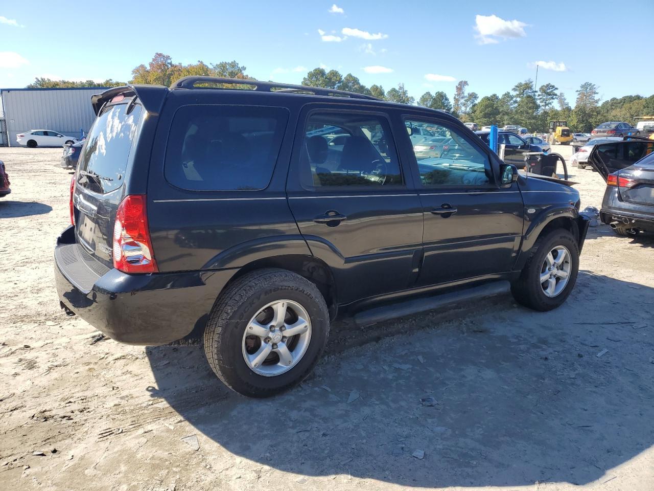 2005 MAZDA Tribute