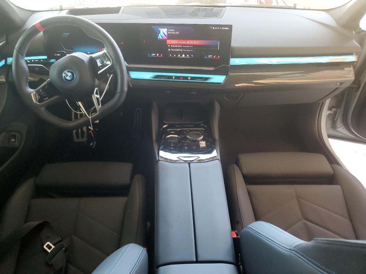 2024 BMW i5