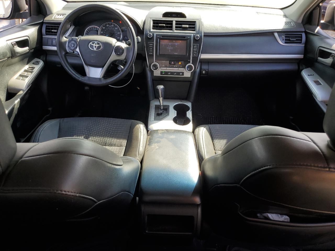 2014 TOYOTA CAMRY