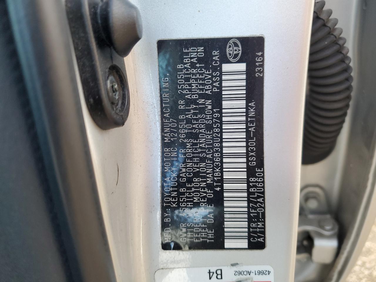 2008 TOYOTA Avalon