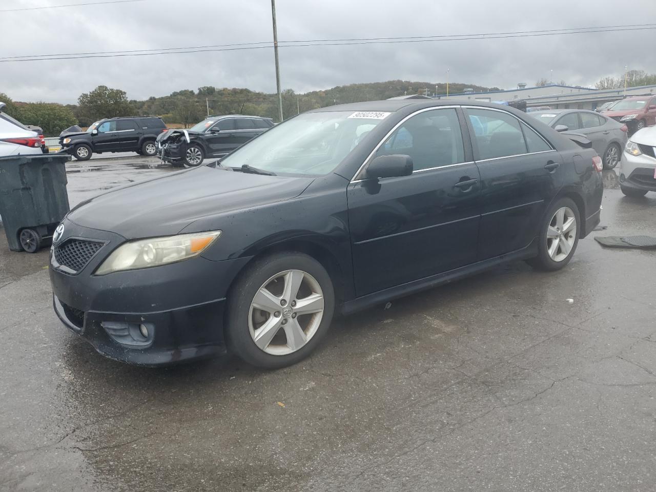 2011 TOYOTA CAMRY