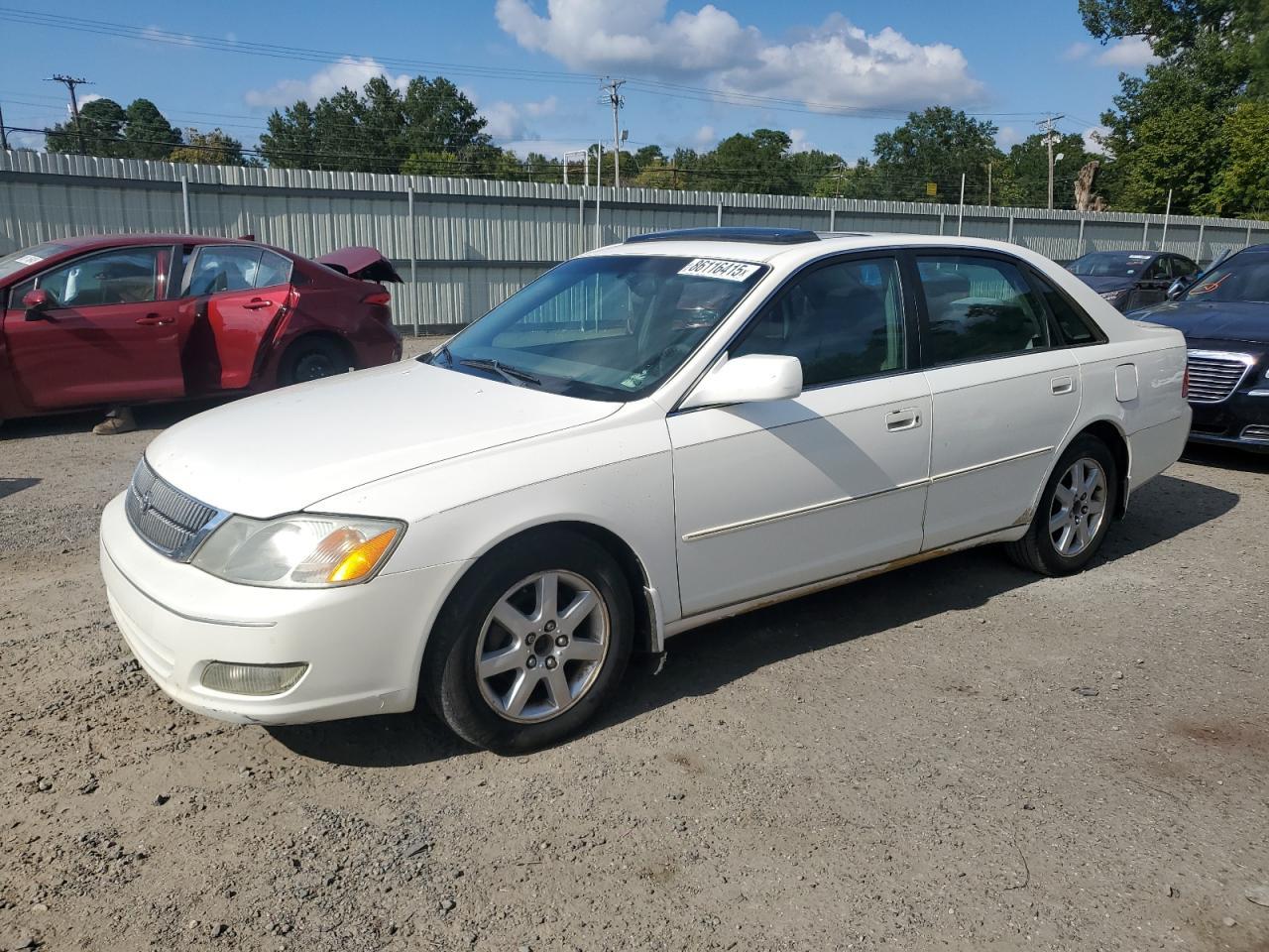 2002 TOYOTA Avalon