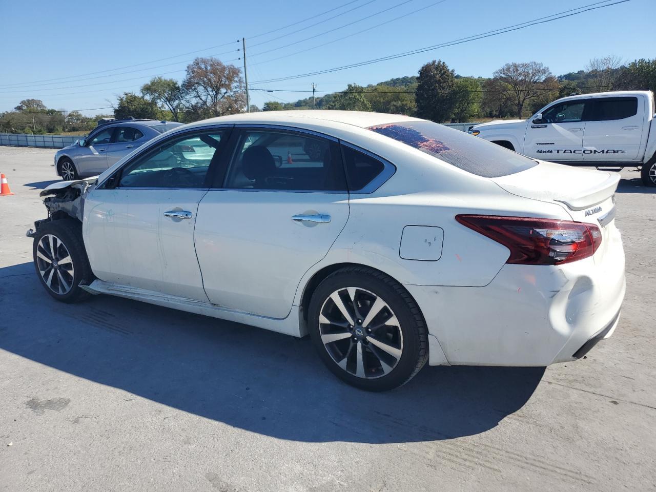 2017 NISSAN ALTIMA