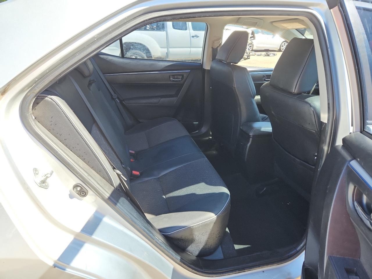 2016 TOYOTA COROLLA