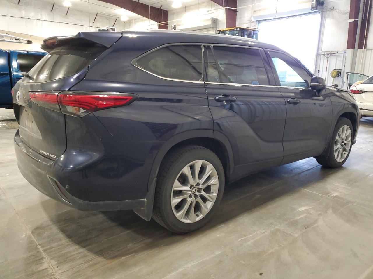 2021 TOYOTA HIGHLANDER