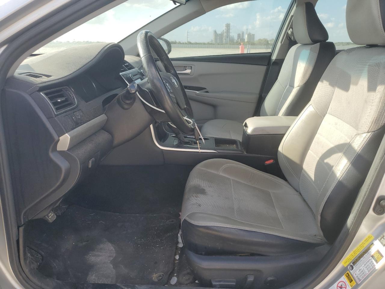 2017 TOYOTA CAMRY