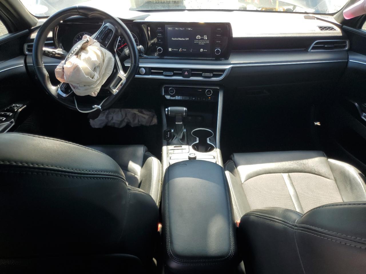 2021 KIA K5