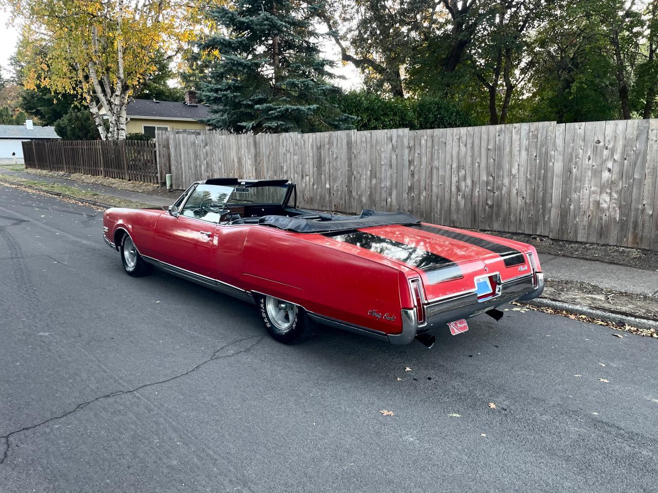 1967 OLDSMOBILE 98