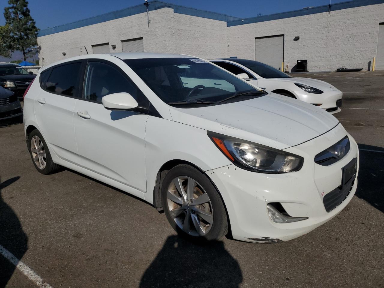 2012 HYUNDAI ACCENT