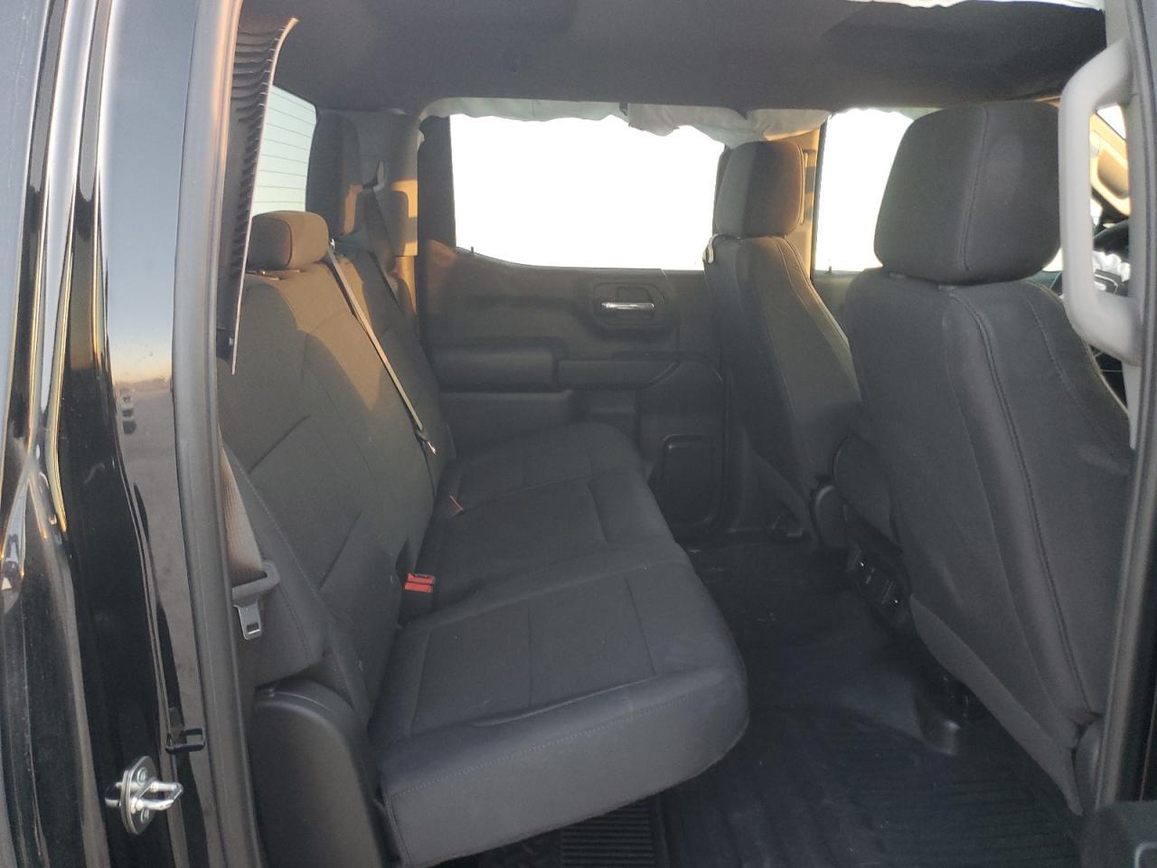 2024 GMC Sierra