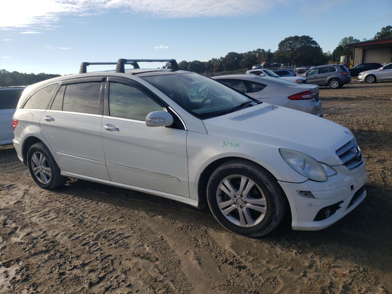 2008 MERCEDES-BENZ R-Class