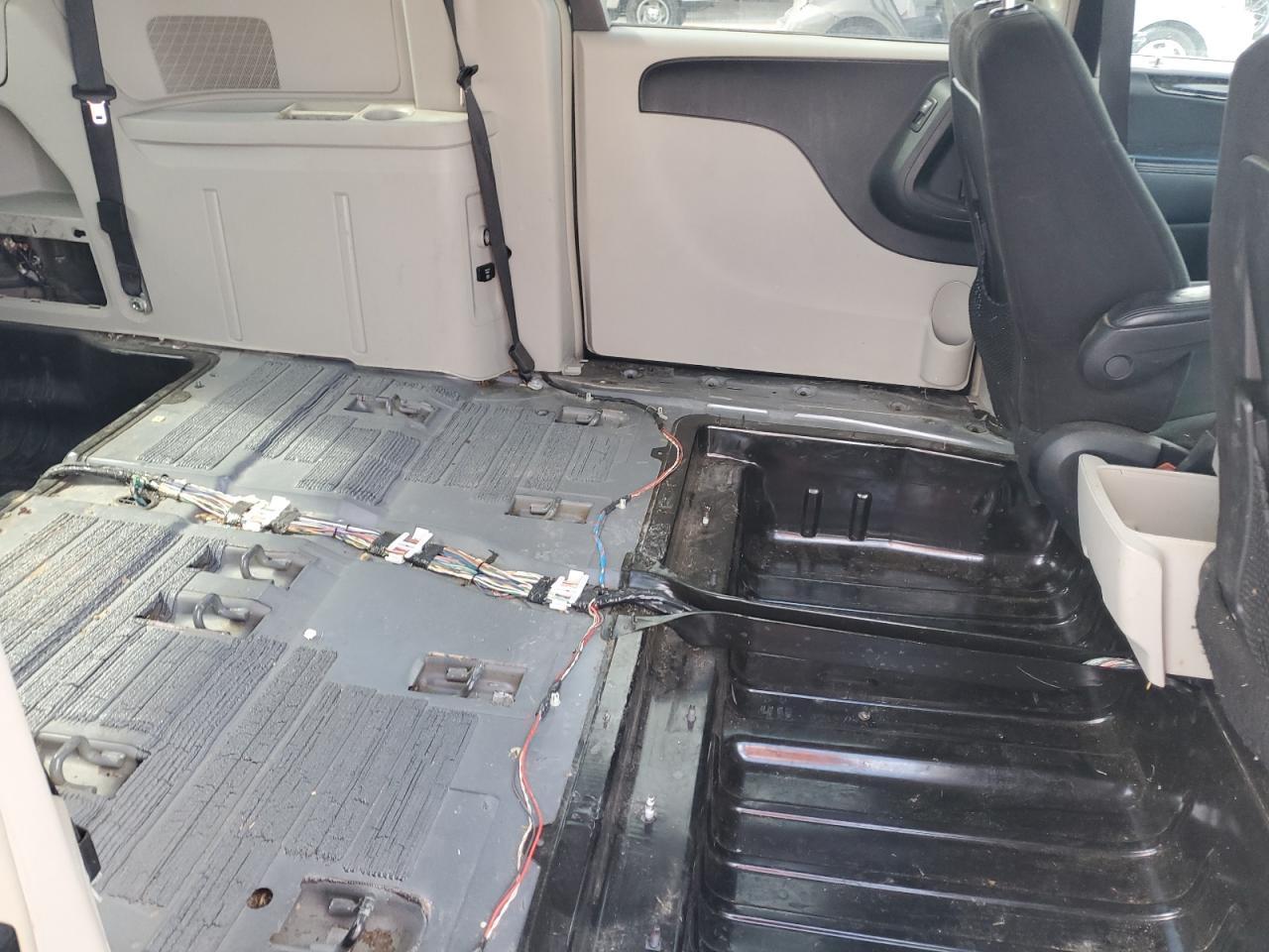 2012 DODGE GRAND CARAVAN