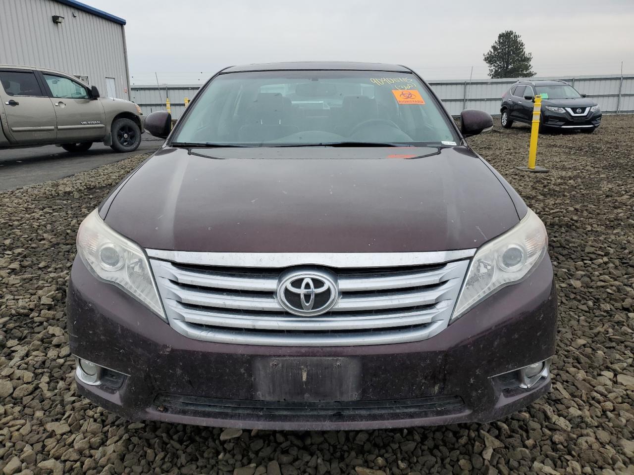 2012 TOYOTA Avalon