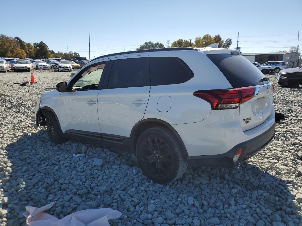2018 MITSUBISHI outlander