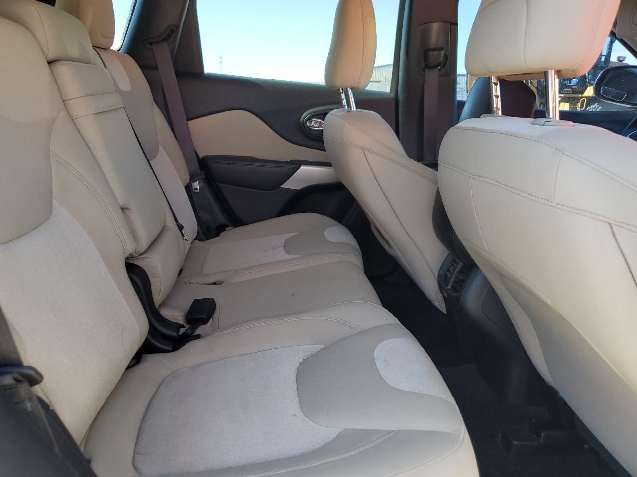2018 JEEP CHEROKEE
