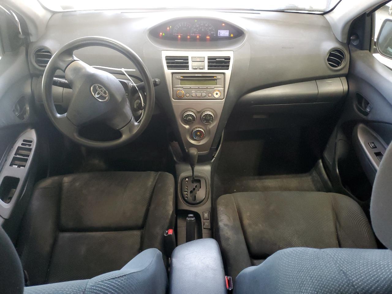 2012 TOYOTA YARIS