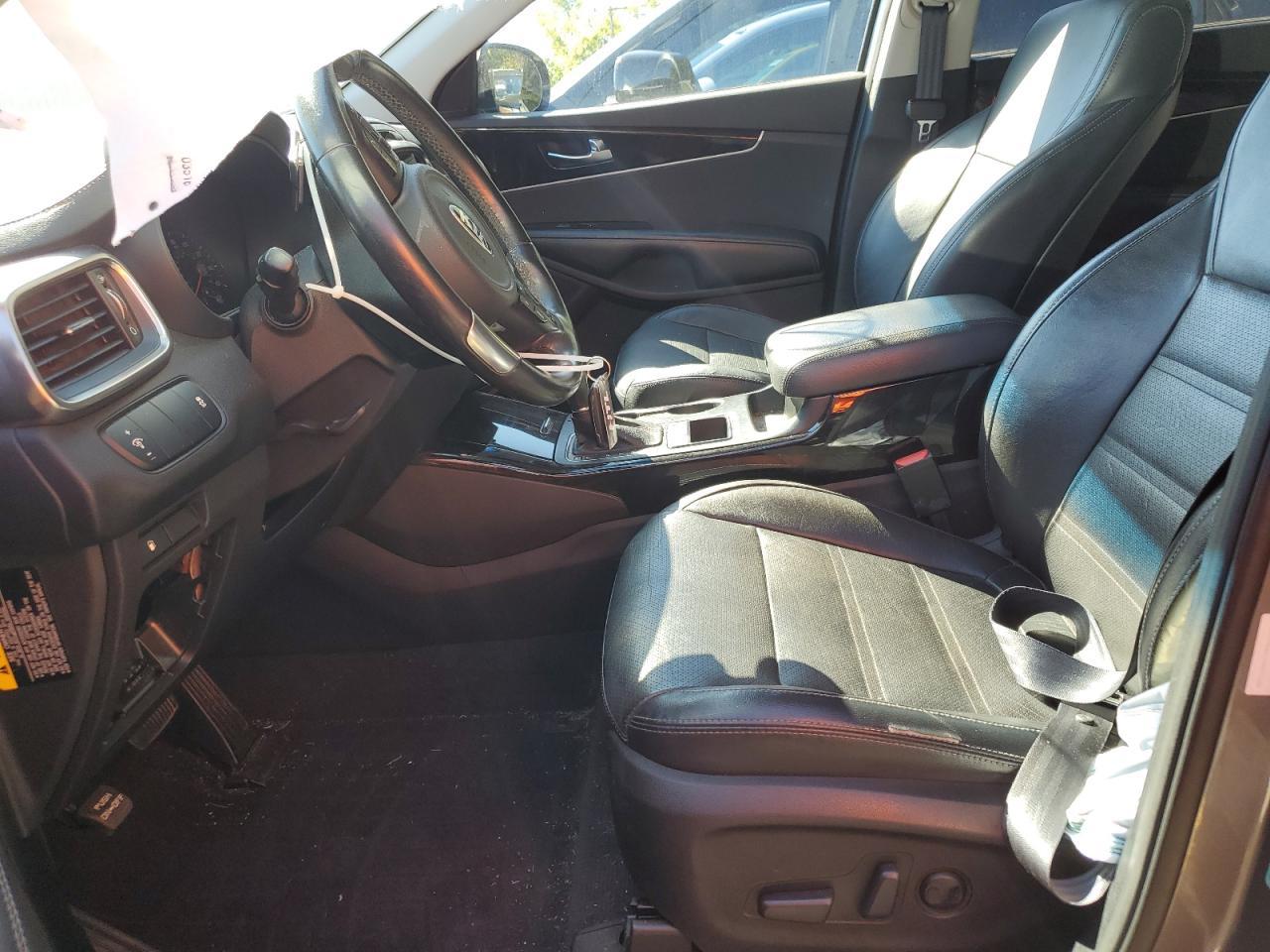 2017 KIA SORENTO