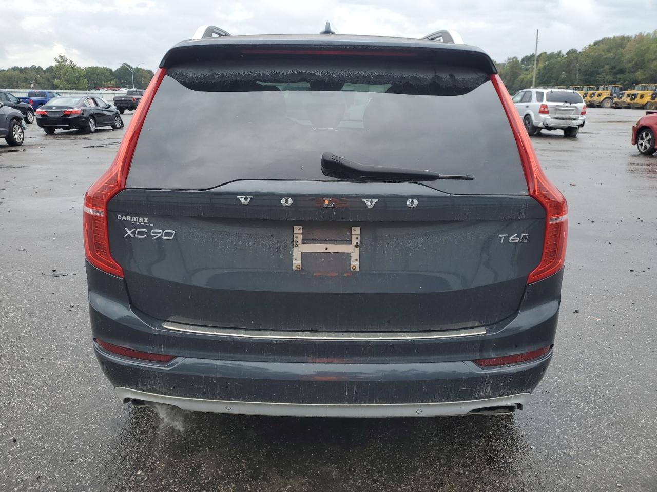 2017 VOLVO XC90