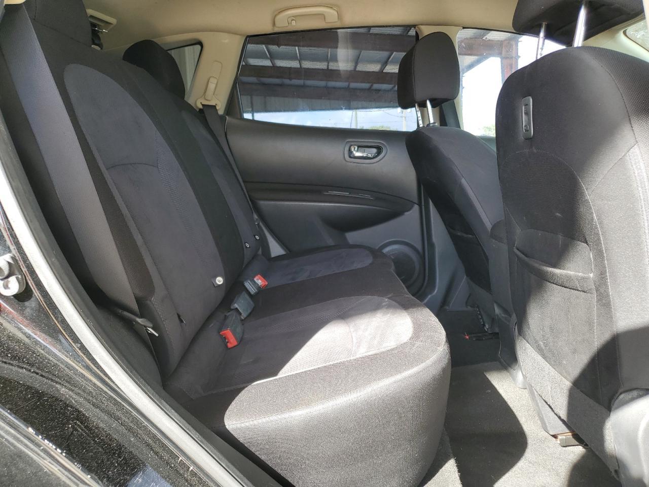 2013 NISSAN ROGUE