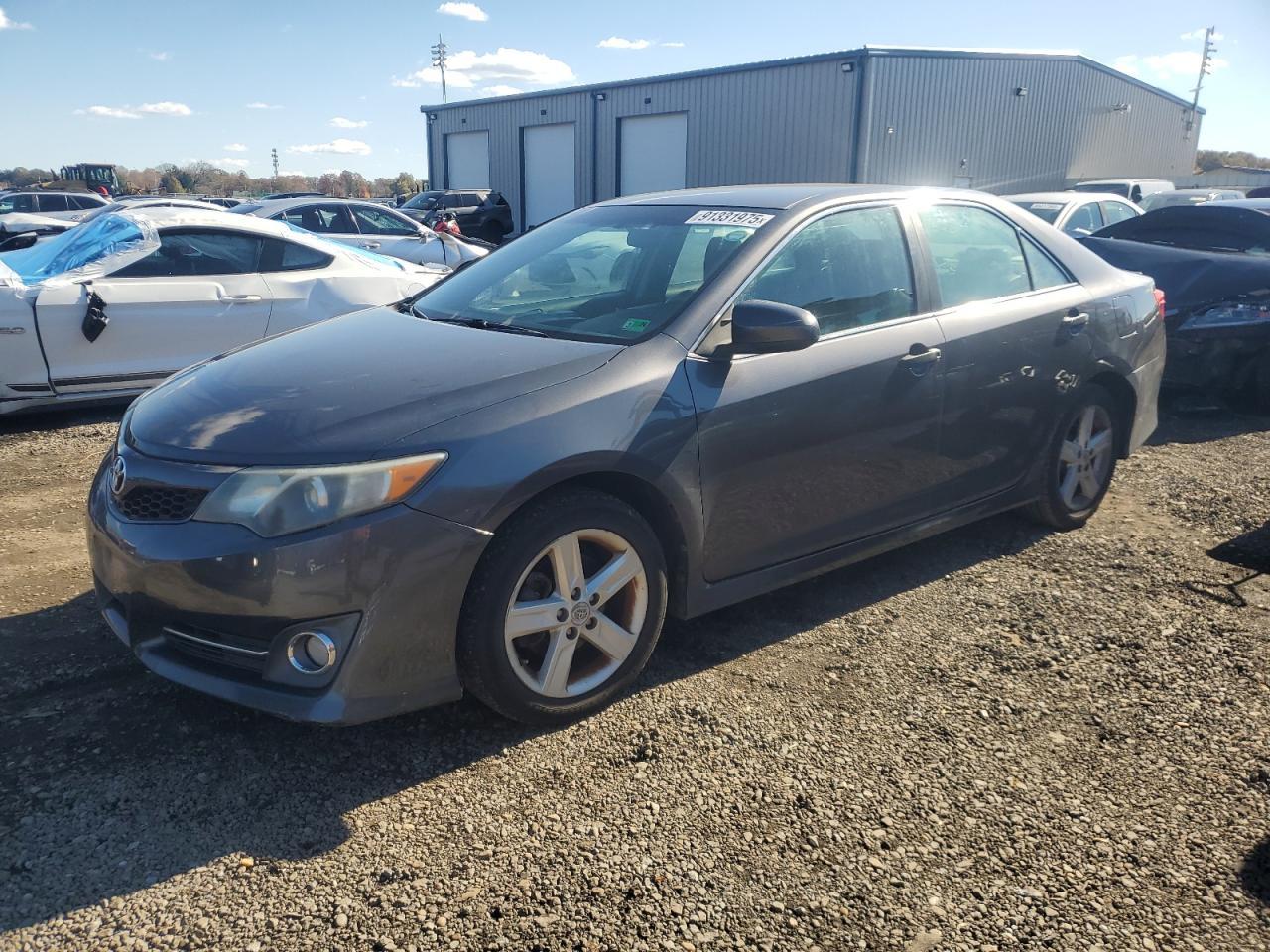 2013 TOYOTA CAMRY