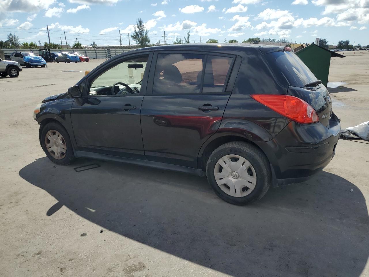 2012 NISSAN VERSA