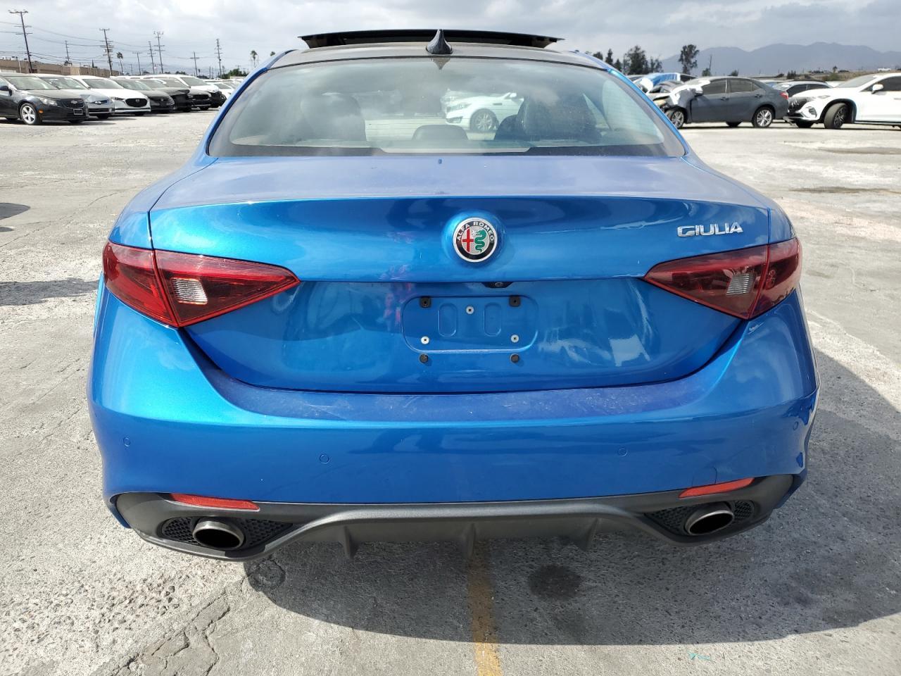 2017 ALFA ROMEO Giulia