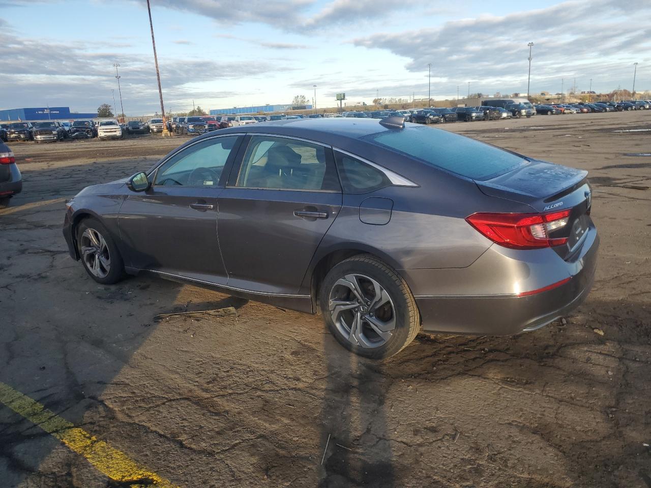 2018 HONDA ACCORD