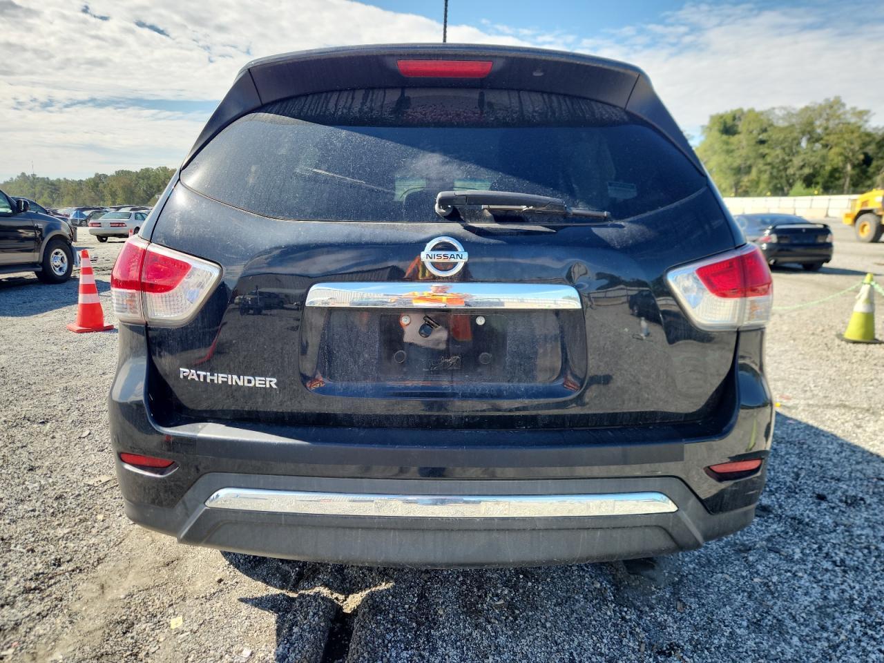 2016 NISSAN PATHFINDER