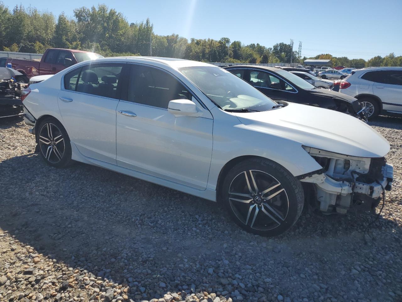 2017 HONDA ACCORD