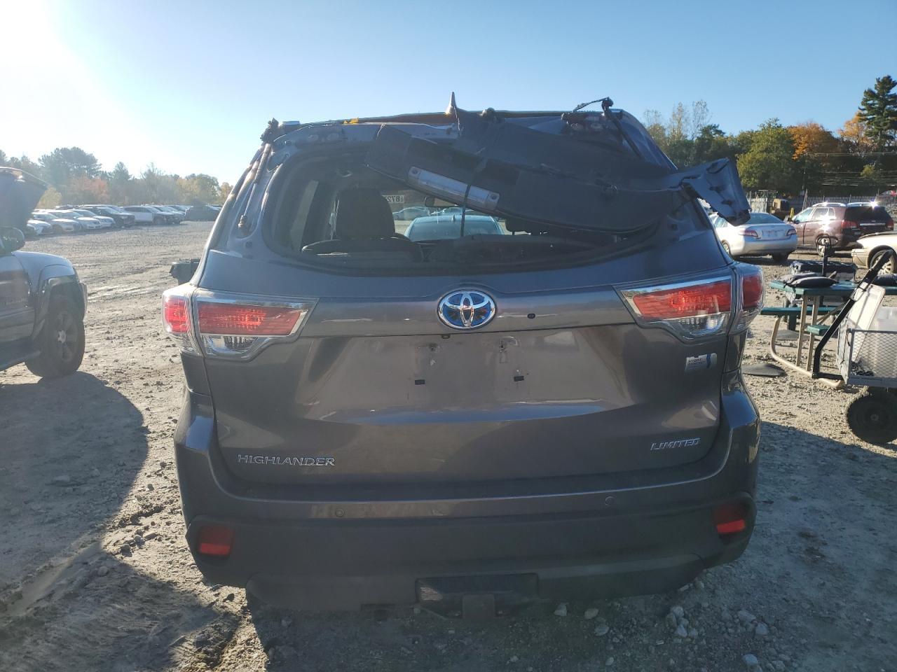2015 TOYOTA HIGHLANDER