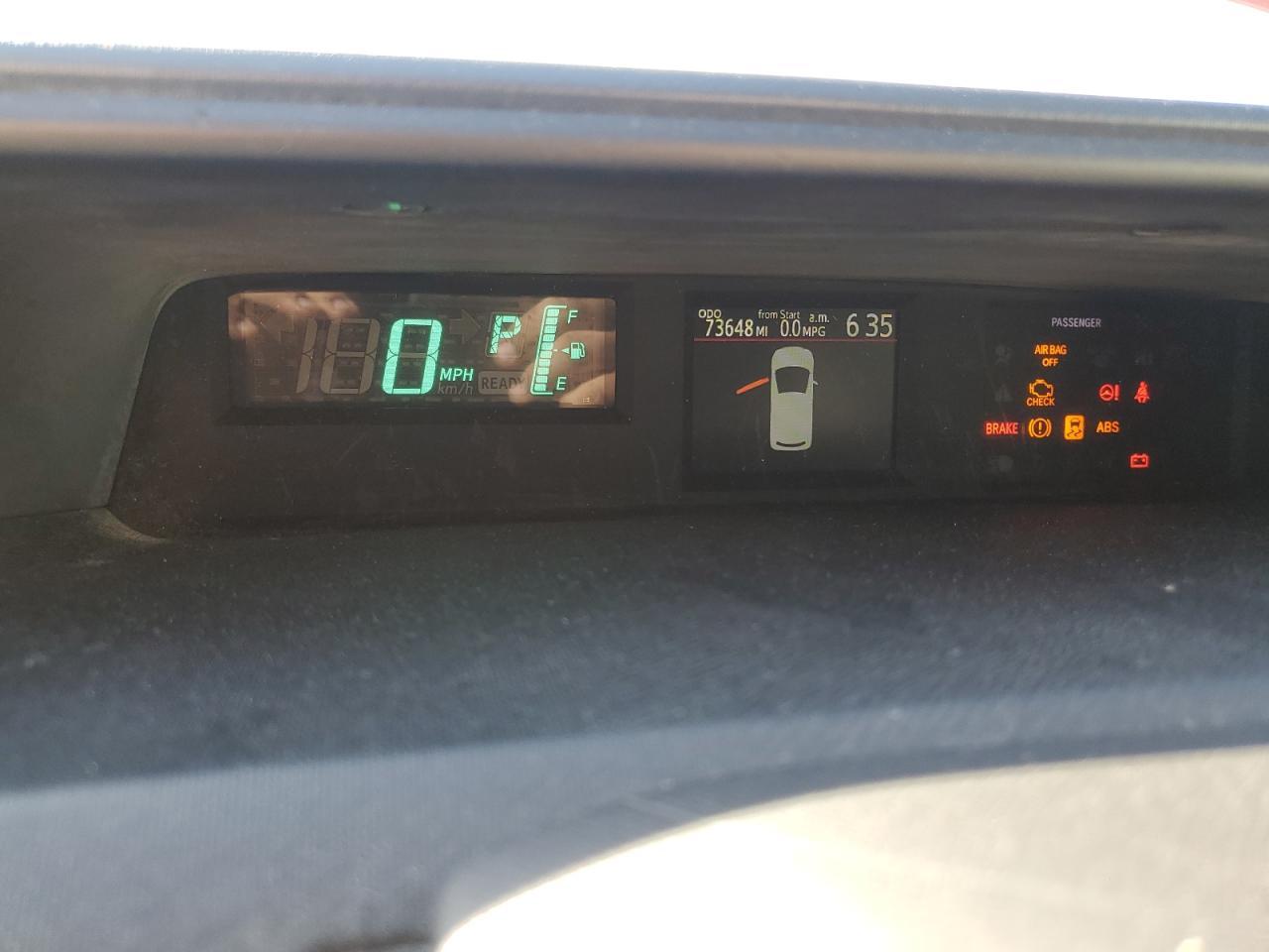 2013 TOYOTA Prius c