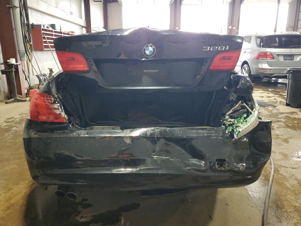 2011 BMW 3 SERIES